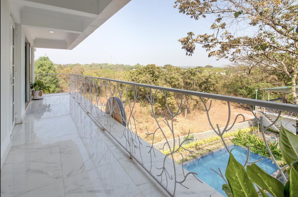 the mayfield resort vagator