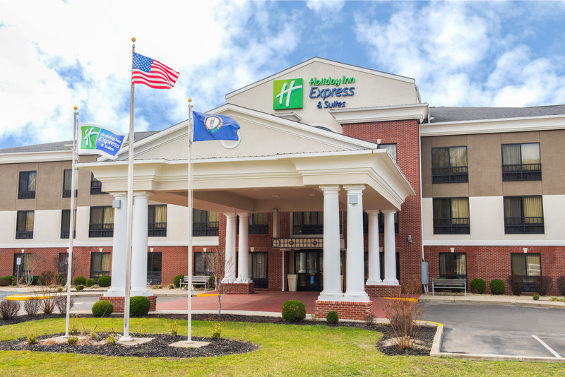holiday inn express and suites ashland by ihg
