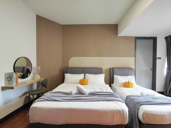 plaza berjaya by manhattan group
