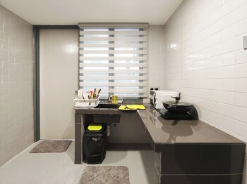 plaza berjaya by manhattan group