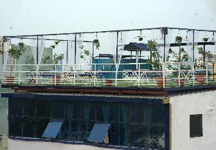 footra stay and cafe