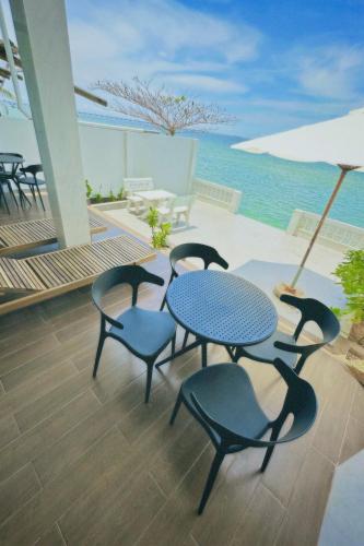 mien trung beach house phu quoc