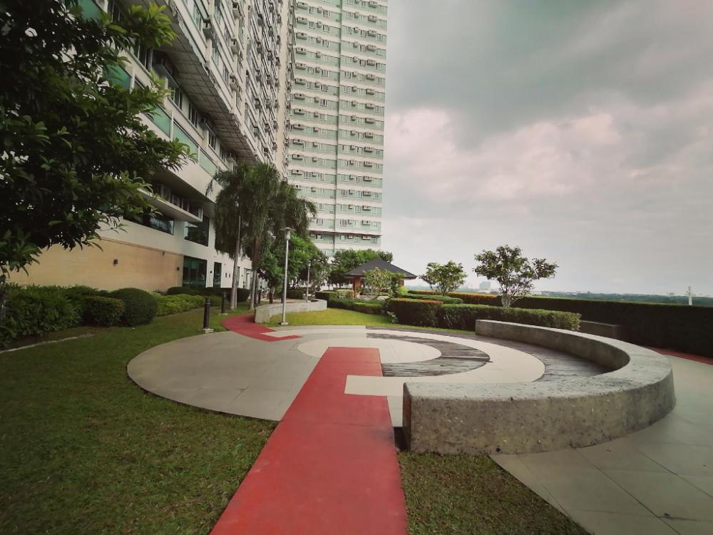 the beacon makati staycation suites