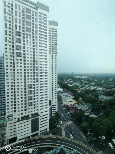 the beacon makati staycation suites