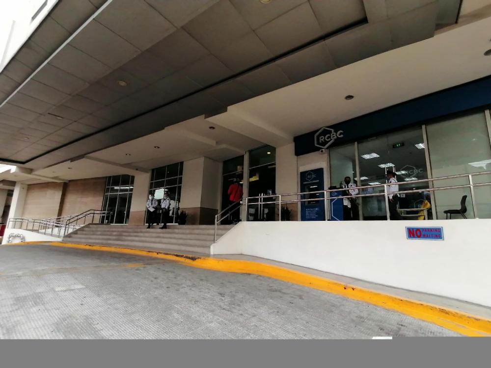 the beacon makati staycation suites