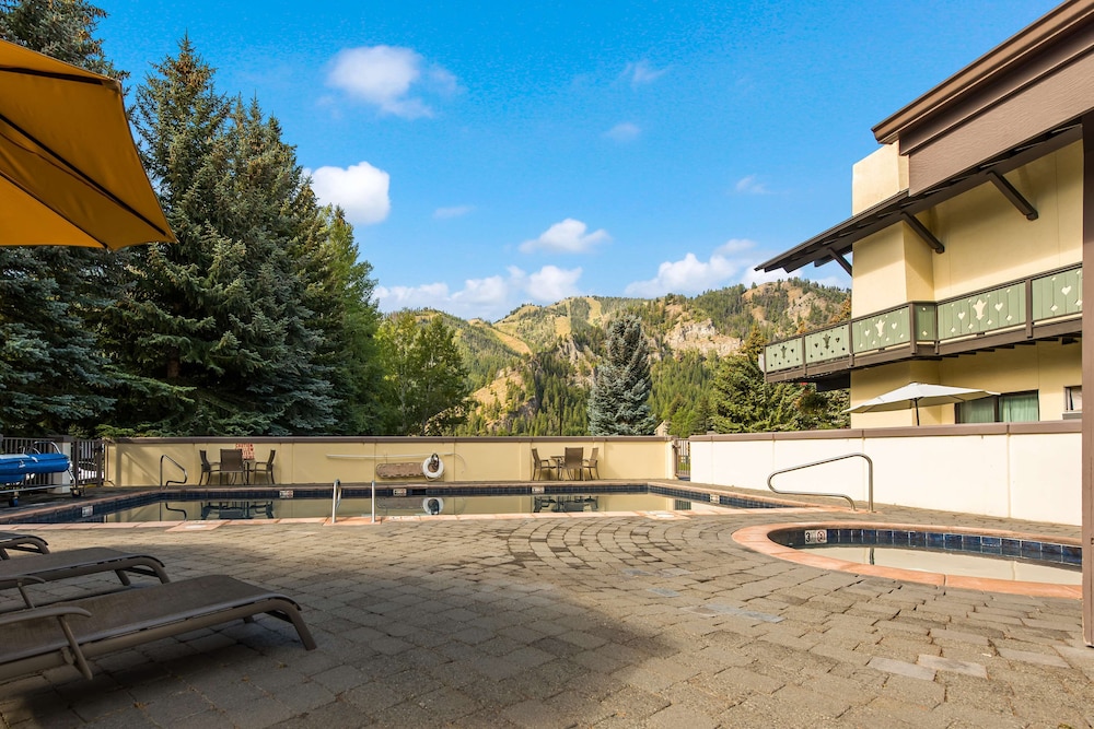 best western tyrolean lodge