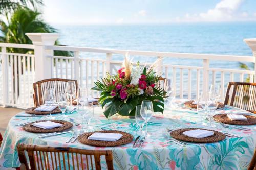 the reach key west curio collection by hilton