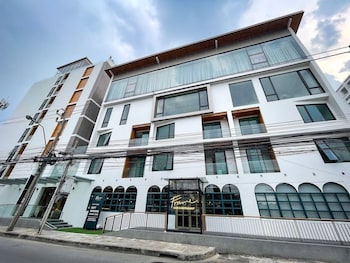 frame hotel bangkok