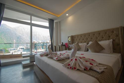 hotel jp hills rishikesh