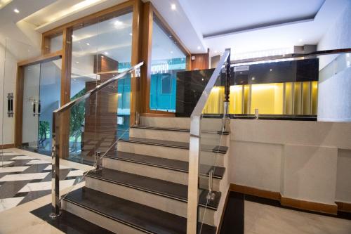 hotel jp hills rishikesh