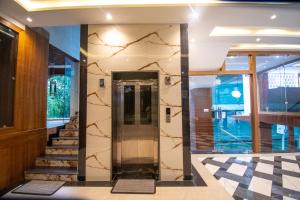 hotel jp hills rishikesh