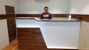 hotel palms residency