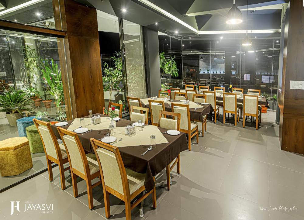 hotel jayasvi