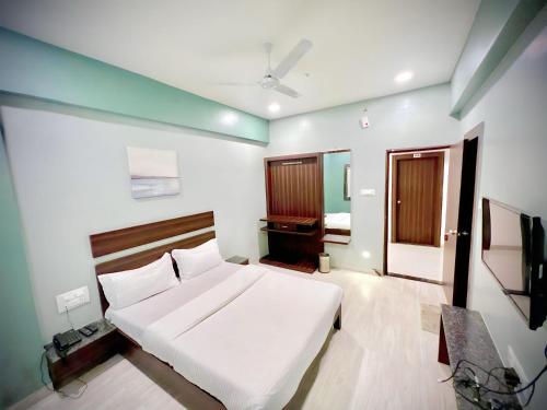 hotel rahul regency aurangabad