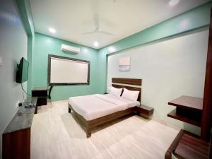 hotel rahul regency aurangabad