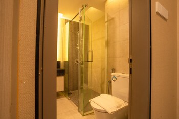 societe sri hartamas kuala lumpur