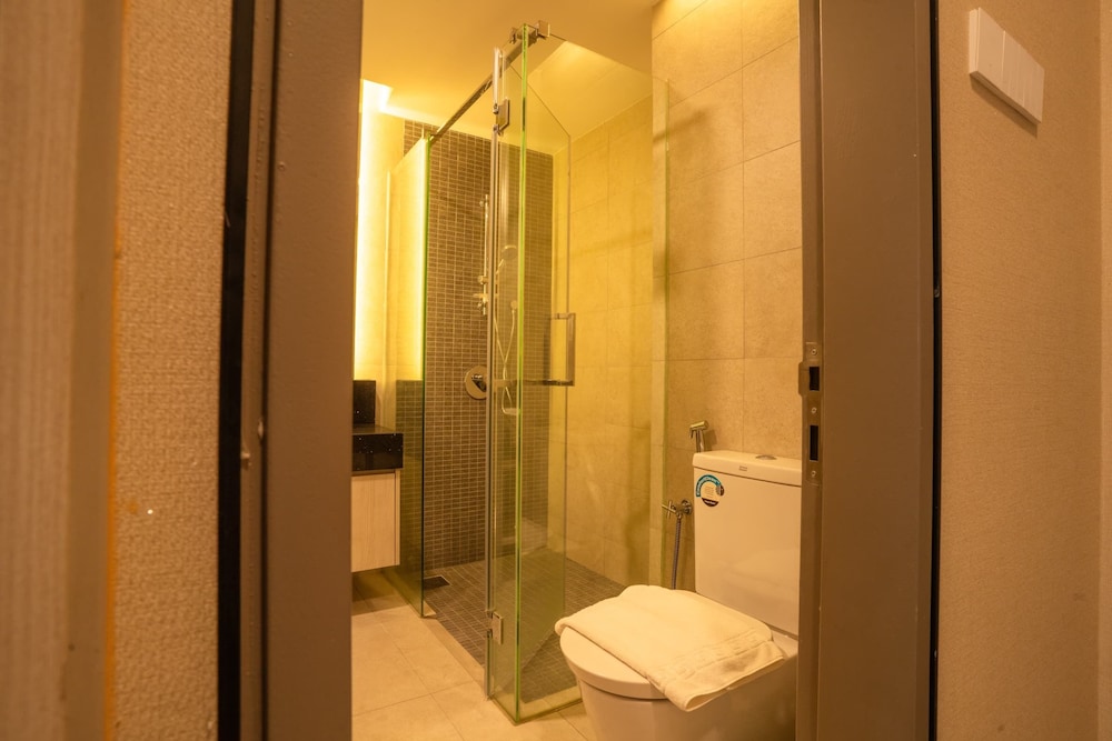 societe sri hartamas kuala lumpur