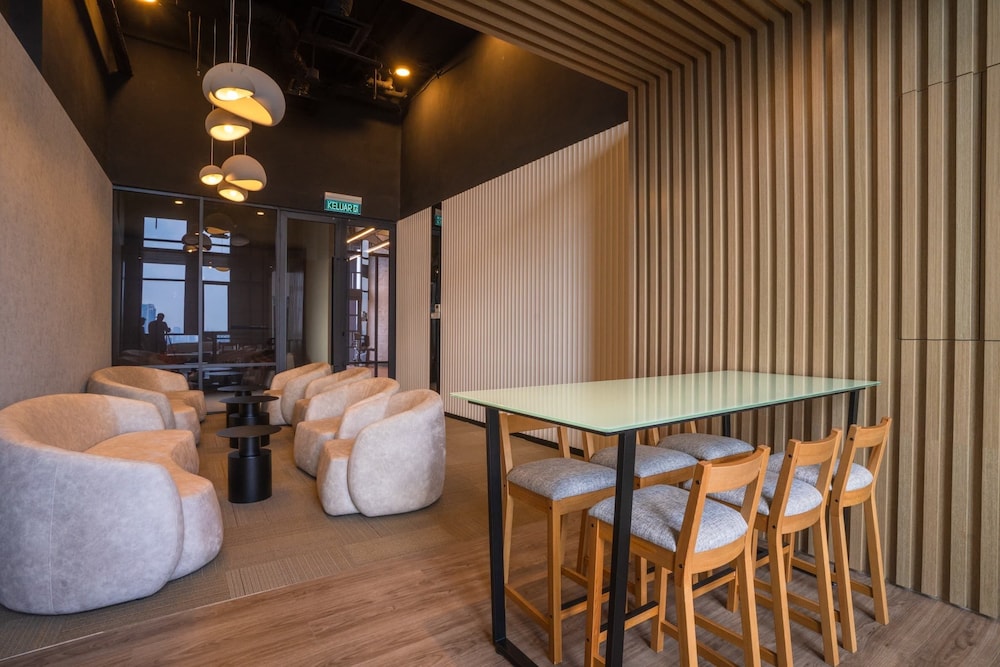 societe sri hartamas kuala lumpur