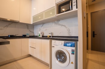societe sri hartamas kuala lumpur