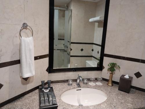 horison ultima menteng jakarta
