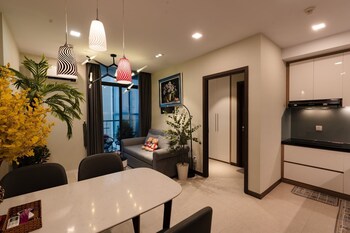bearbrick homestay near beach csj tower apartment vung tau