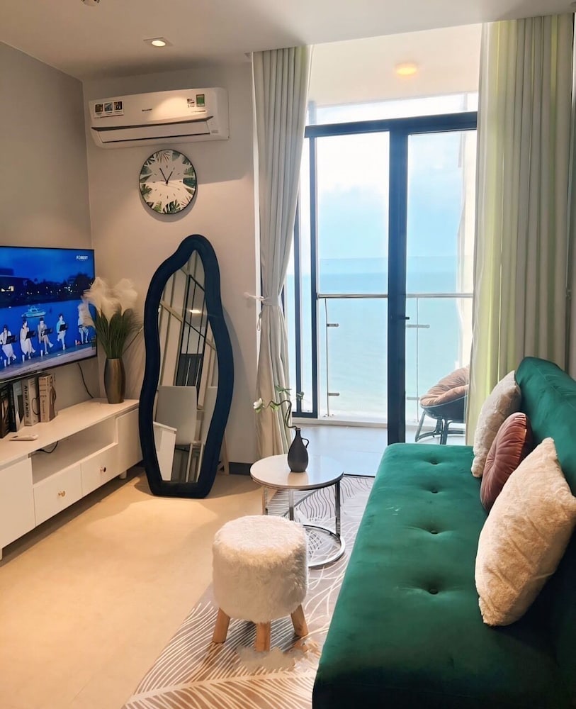 bearbrick homestay near beach csj tower apartment vung tau