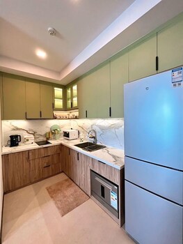 bearbrick homestay near beach csj tower apartment vung tau