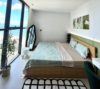 bearbrick homestay near beach csj tower apartment vung tau
