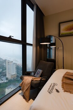 bearbrick homestay near beach csj tower apartment vung tau