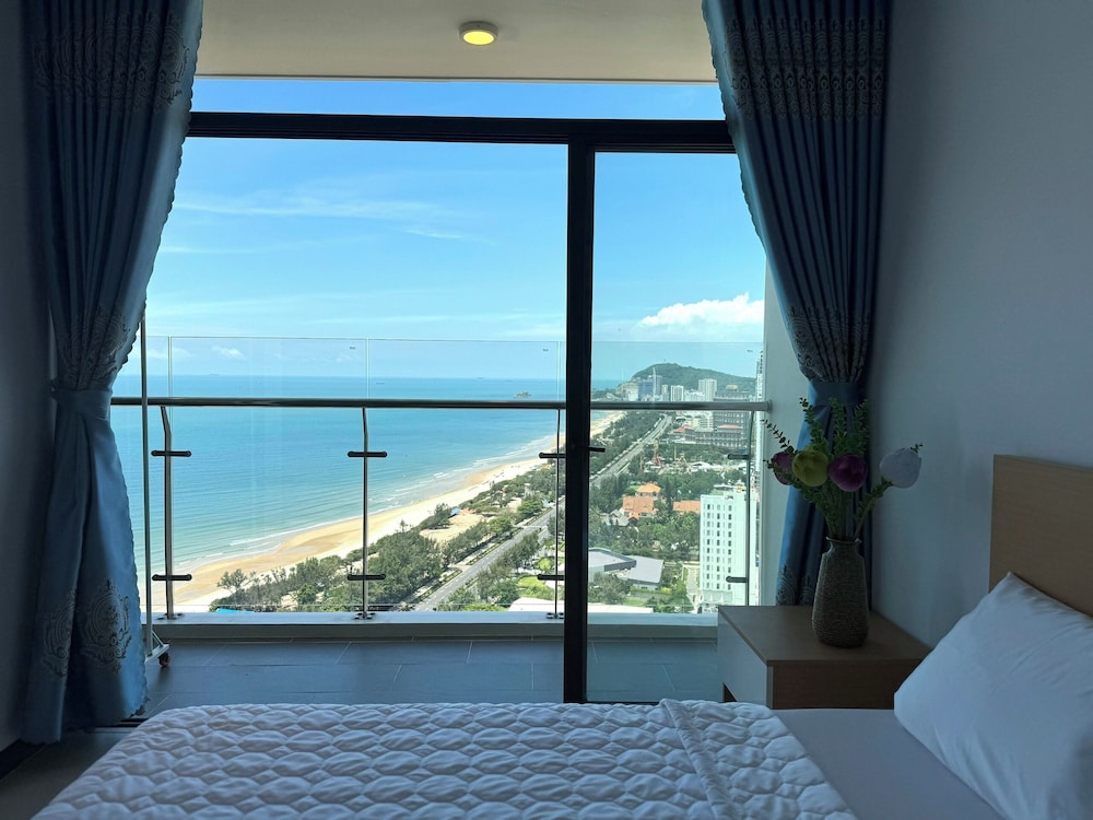 bearbrick homestay near beach csj tower apartment vung tau