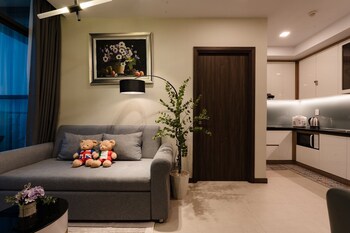 bearbrick homestay near beach csj tower apartment vung tau