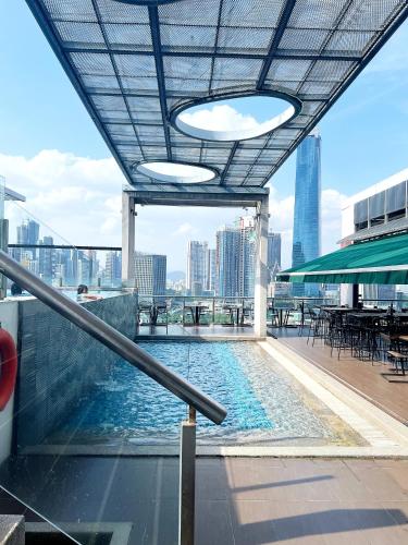 infini suites dmajestic place kuala lumpur
