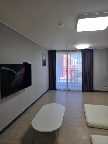 yeosu stay and healing