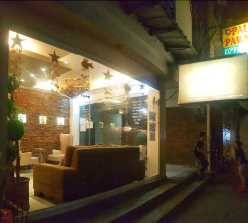 reddoorz sir g hotel dmall boracay