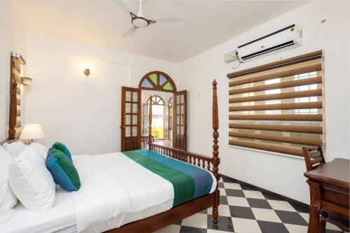 the barracks cochin