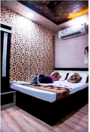hotel qadri 400 mtrs from dargah