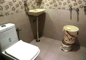 hotel qadri 400 mtrs from dargah