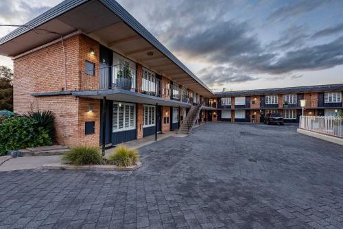 Panorama Bathurst,Australia>>Bathurst,3 star