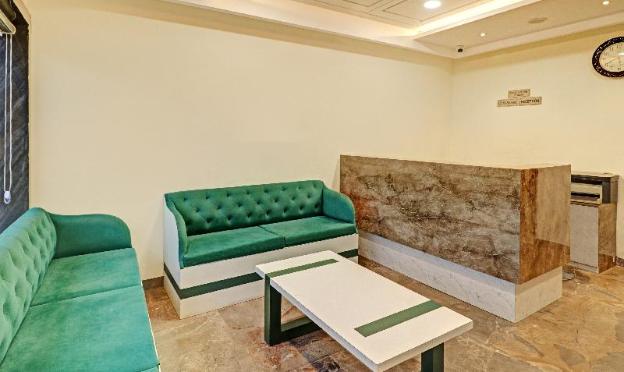 hotel delmont