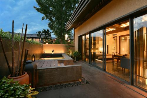 blossom hill hotel xi an shijingli