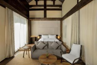 blossom house xuzhou huilongwo banyunting