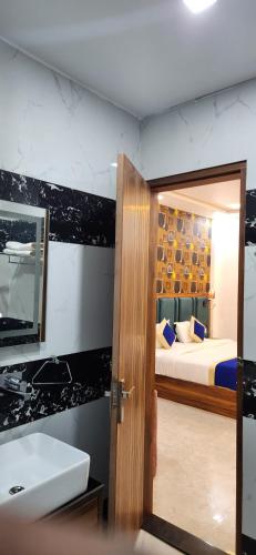 hotel grand view
