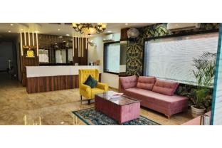 hotel grand view