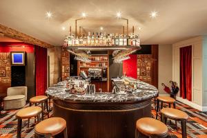 hotel le place d armes