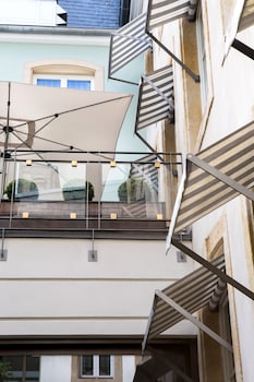 hotel le place d armes