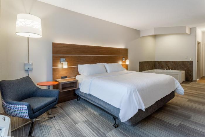 holiday inn express hotel and suites burlington by ihg