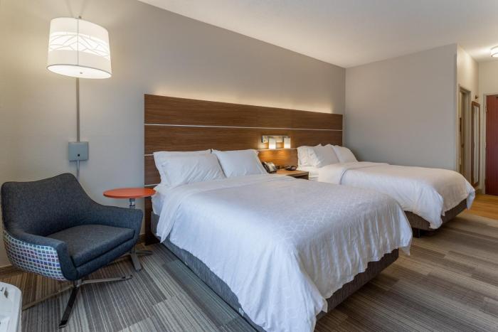 holiday inn express hotel and suites burlington by ihg