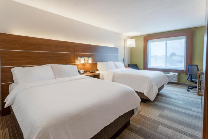 holiday inn express hotel and suites burlington by ihg