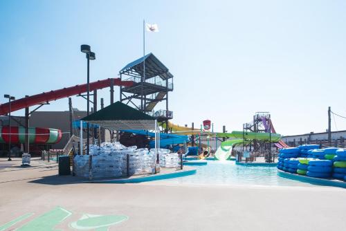 holiday inn express hotel and suites burlington by ihg