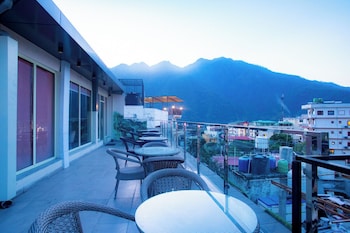 hotel lords valley rishikesh